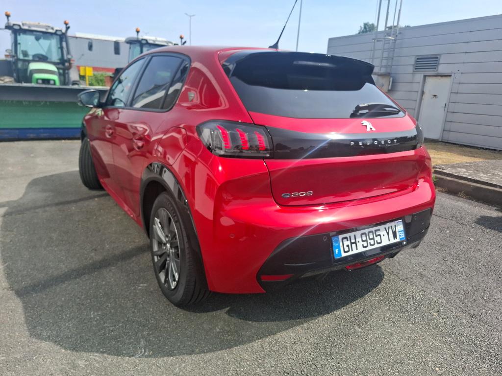 Peugeot 208 Electrique 50 kWh 136ch Roadtrip 2022