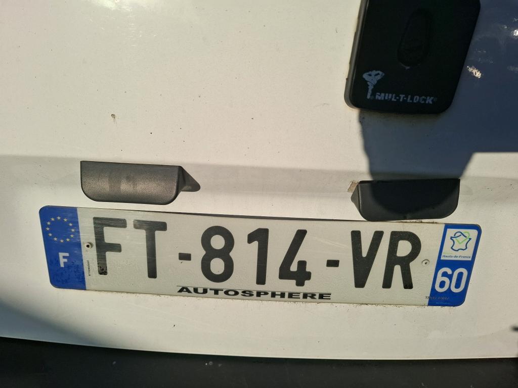 Peugeot PARTNER FOURGON STANDARD 650 KG BLUEHDI 100 S&S BVM5 PREMIUM 2020