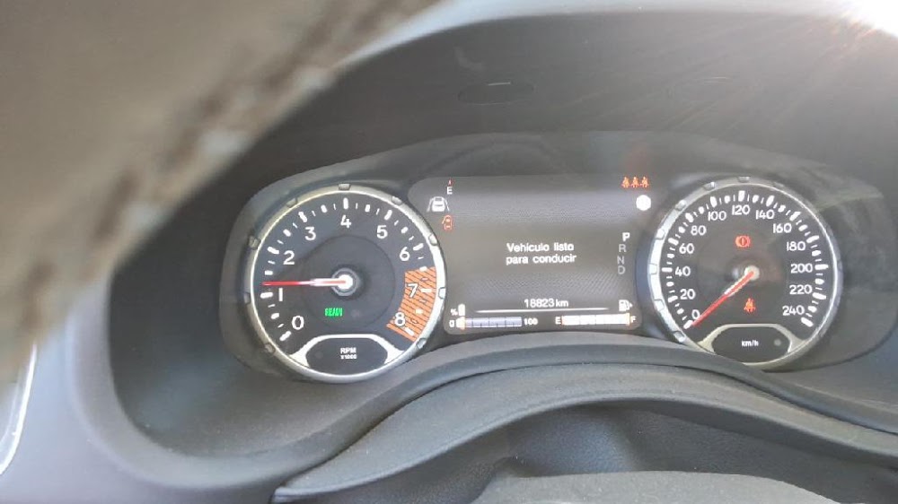 Foto Jeep Renegade 3