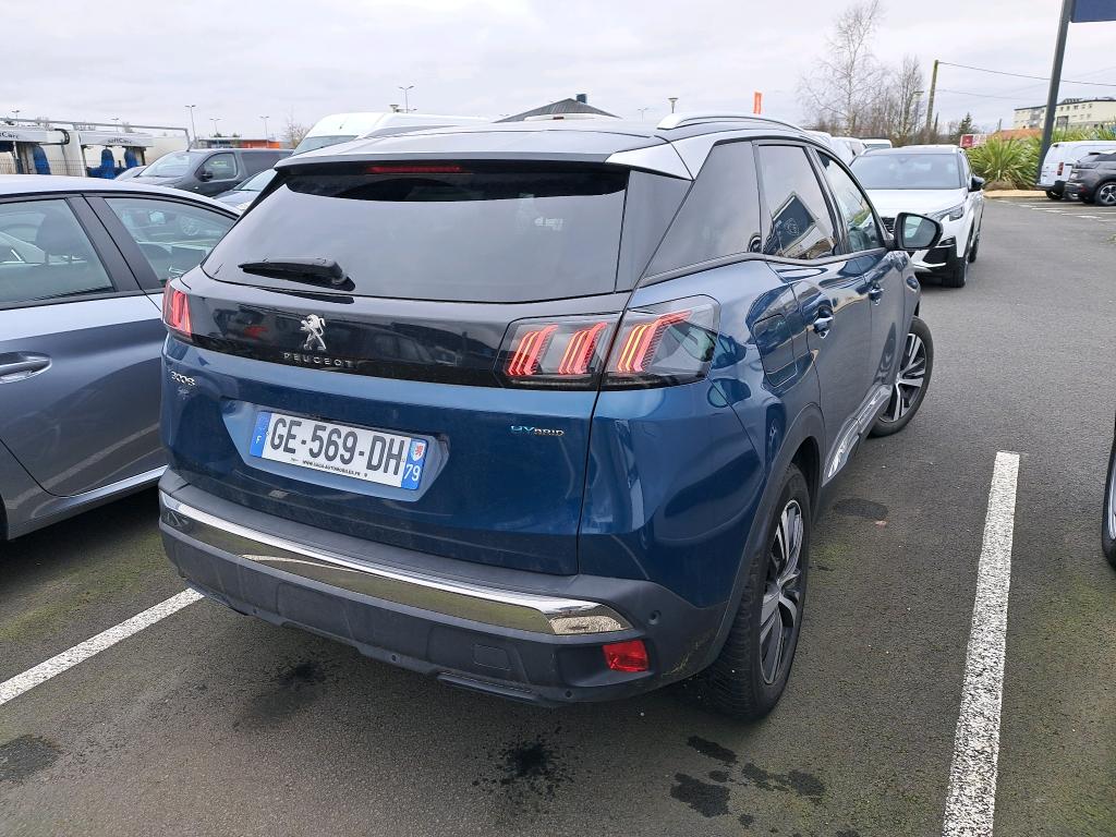 Peugeot 3008 Hybrid 225 e-EAT8 Roadtrip 2022