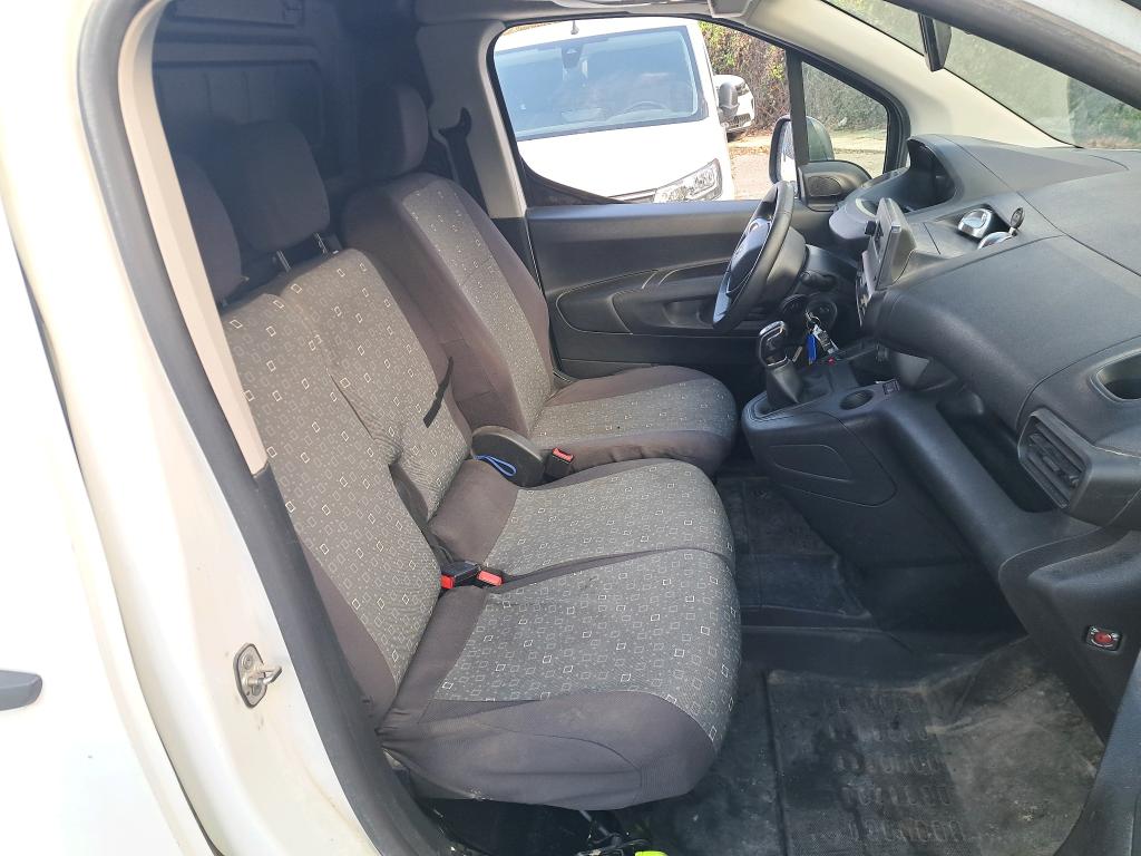 Peugeot PARTNER FOURGON STANDARD 650 KG BLUEHDI 100 S&S BVM5 PREMIUM 2020