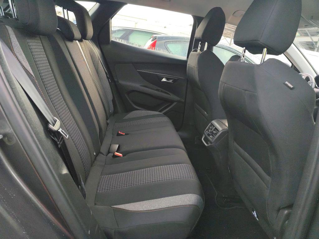 Peugeot 3008 BlueHDi 130ch S&S EAT8 Active Pack 2022