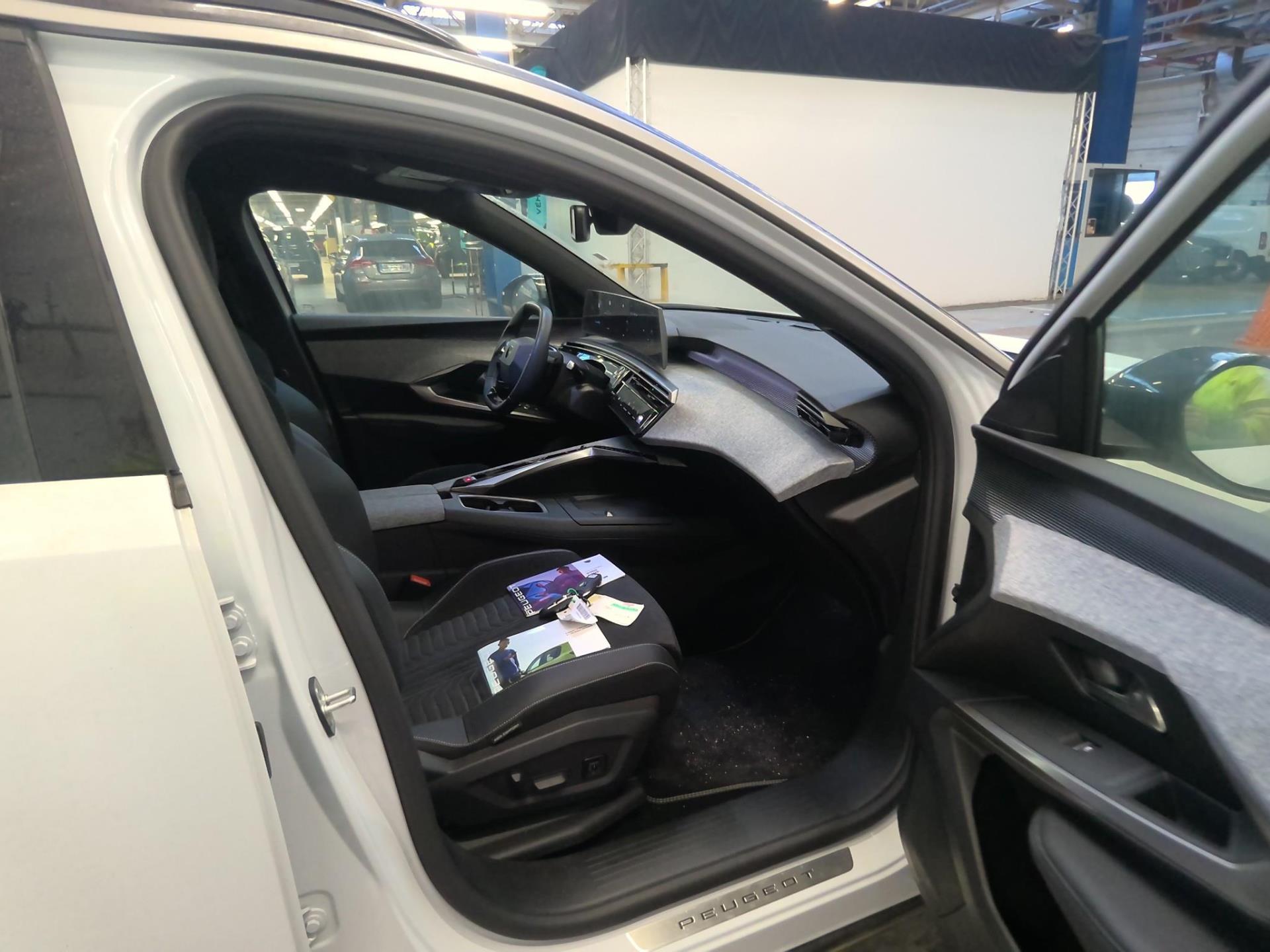 Peugeot 5008 Electrique 210 ch 73 kWh GT 2024