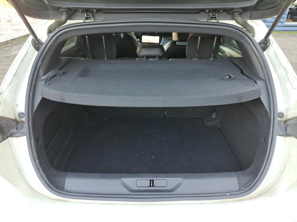 Peugeot 308 BlueHDi 130ch S&S EAT8 GT 2022