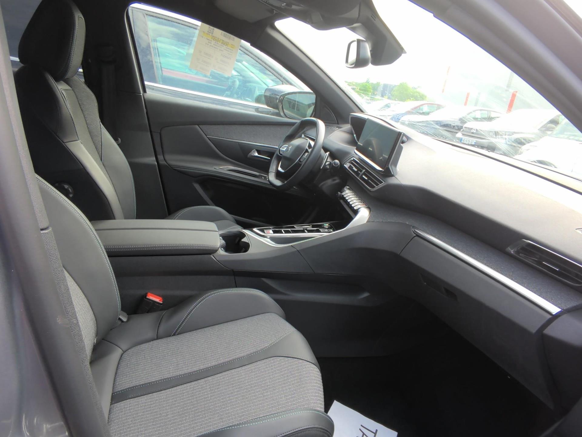 Peugeot 3008 BlueHDi 130ch S&S EAT8 Allure Pack 2023