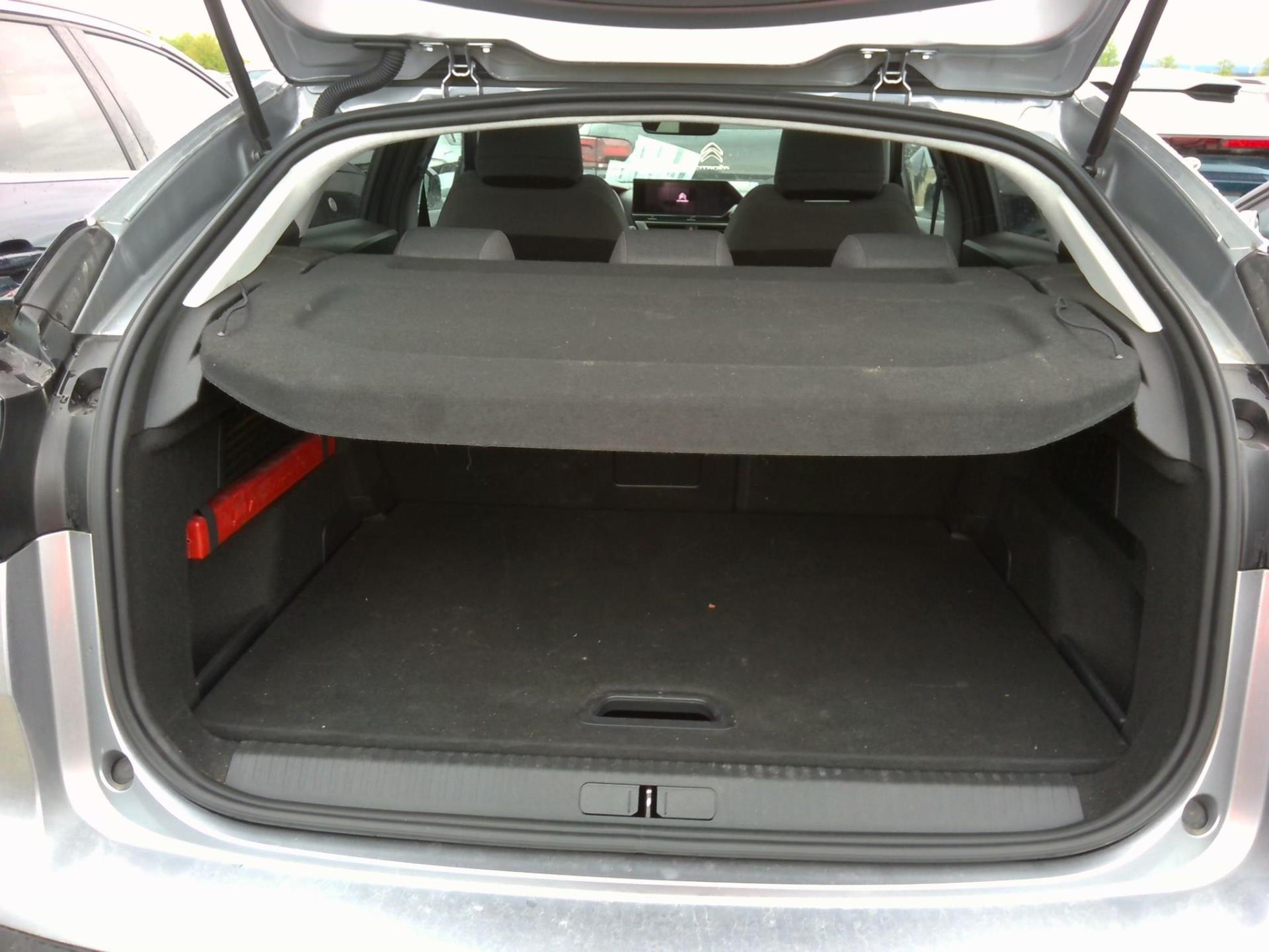 Citroen C4 PureTech 130 S&S EAT8 Shine 2023