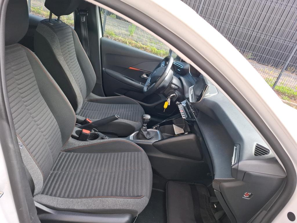 Peugeot 208 BlueHDi 100 S&S BVM6 Active 2021