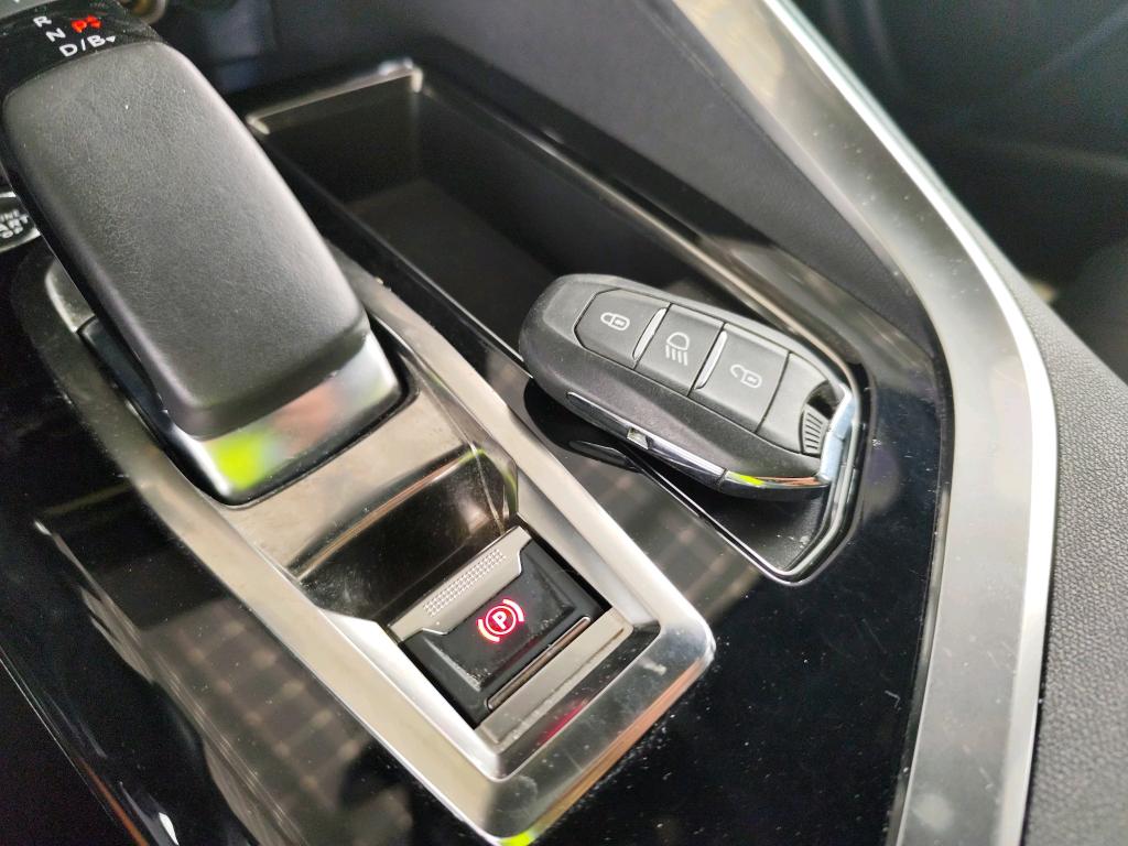 Peugeot 3008 Hybrid 225 e-EAT8 GT 2022