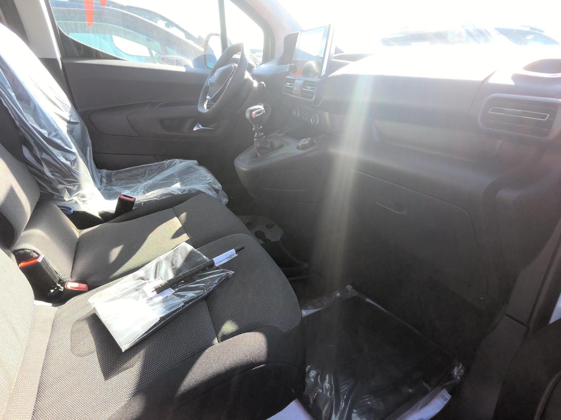 Peugeot PARTNER FOURGON XL 950 KG BLUEHDI 100 S&S BVM6 2023