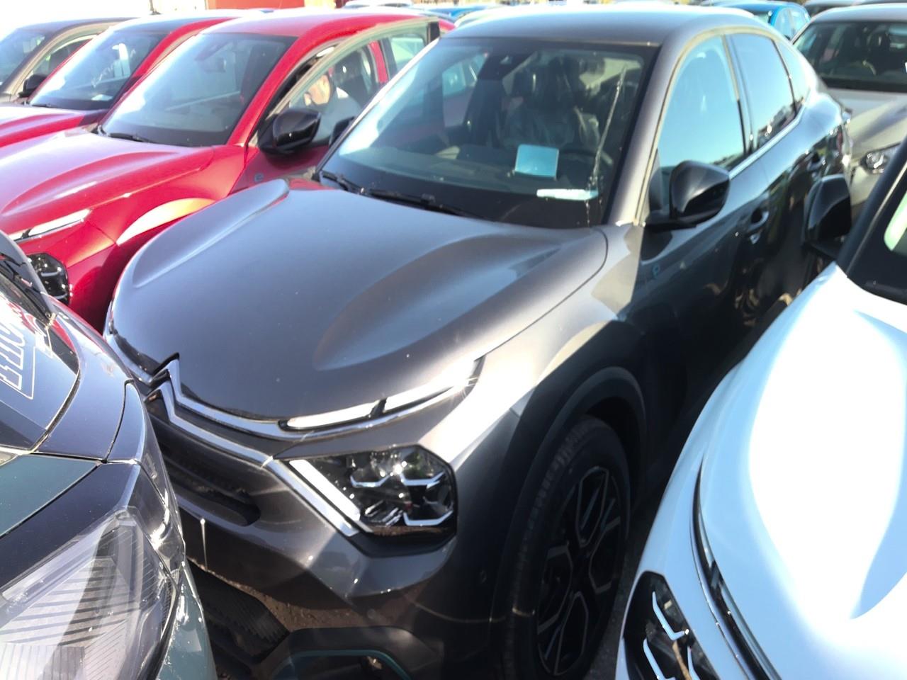 Foto Citroën ë-C4 2
