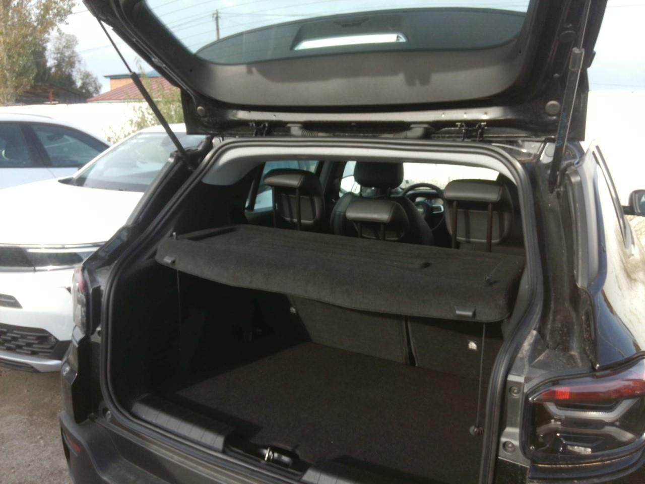 Foto Jeep AVENGER 17