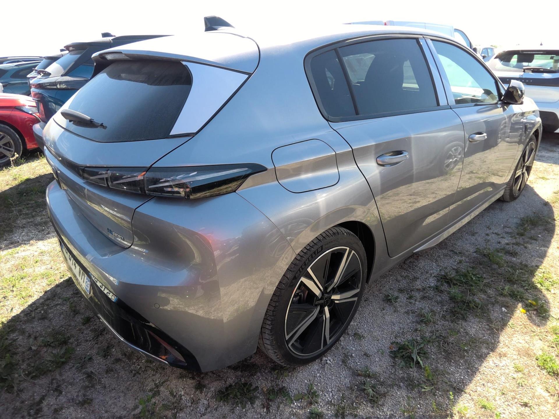 Peugeot 308 Plug-in Hybrid 195 ch e-DCS7 GT 2025