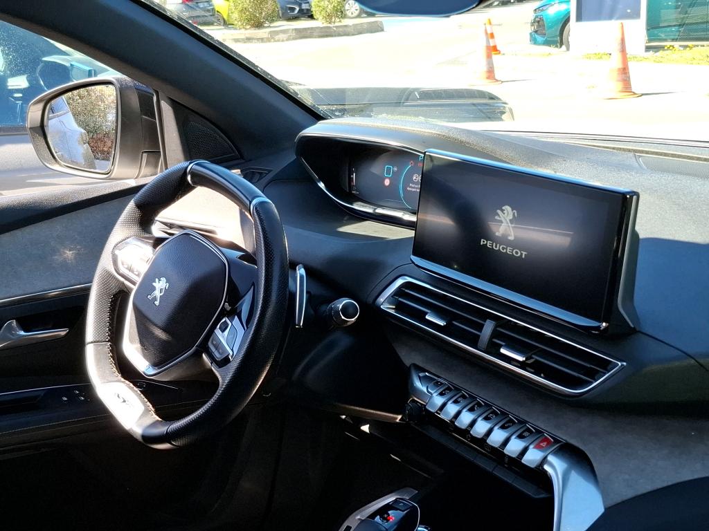 Peugeot 3008 Hybrid4 300 e-EAT8 GT 2021