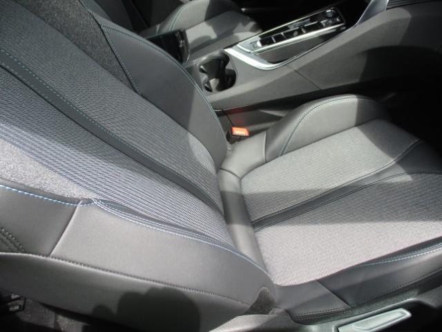 Foto Peugeot 5008 12