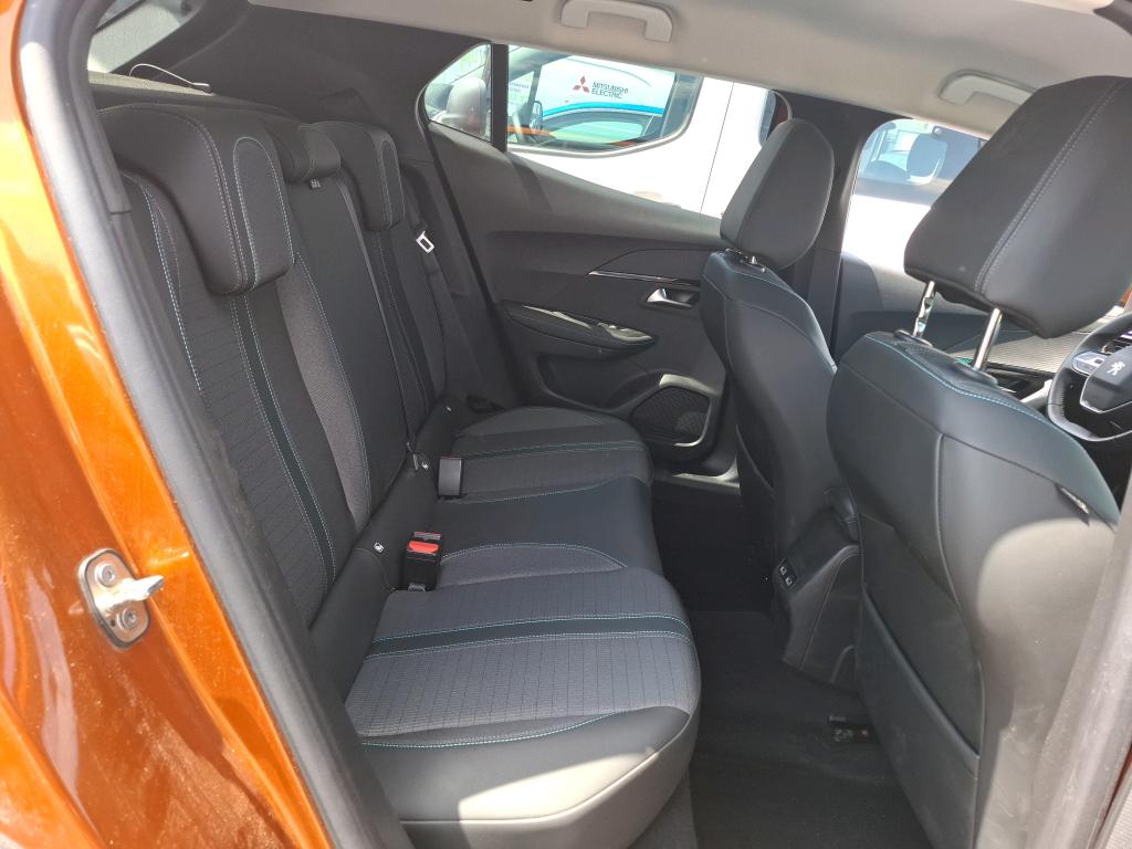 Peugeot 2008 BlueHDi 130 S&S EAT8 Allure 2021