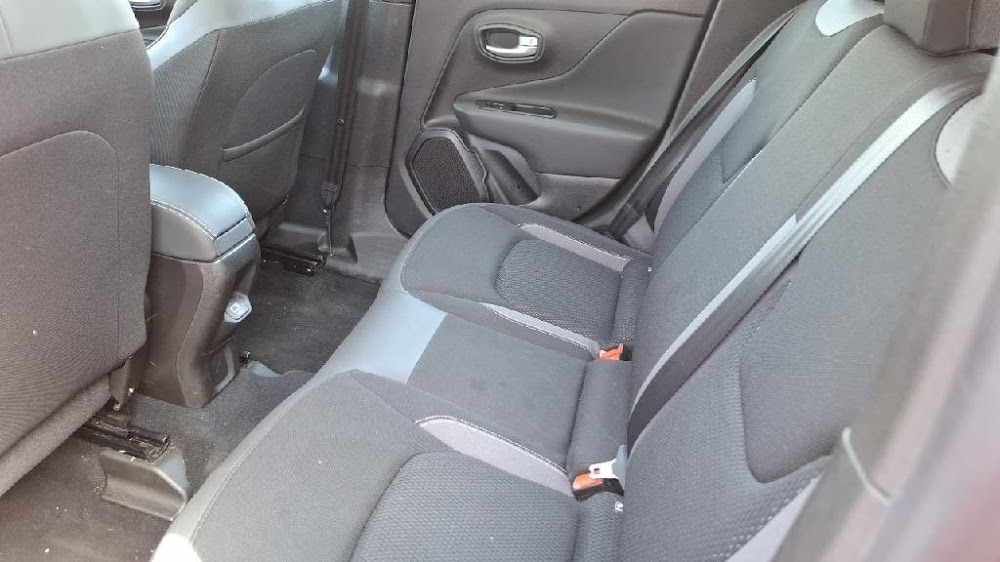 Foto Jeep Renegade 12