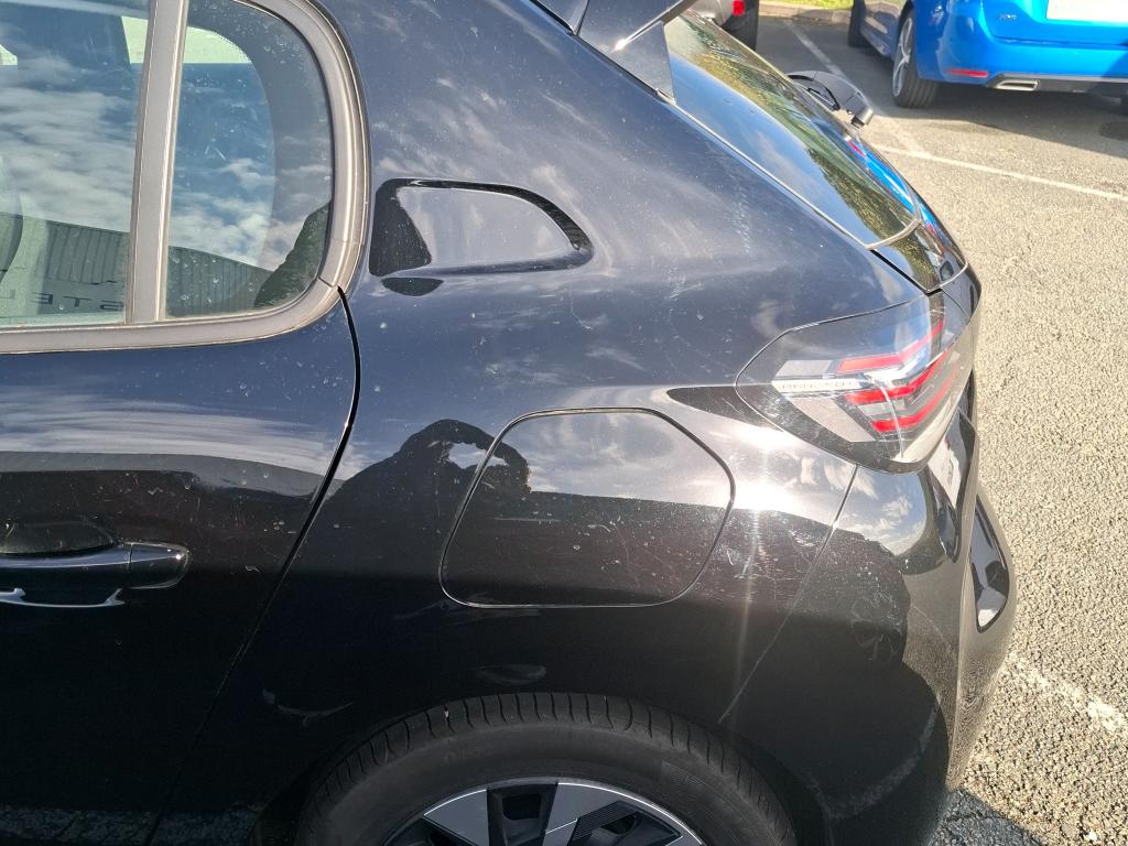 Peugeot 208 PureTech 100 S&S BVM6 Active 2024