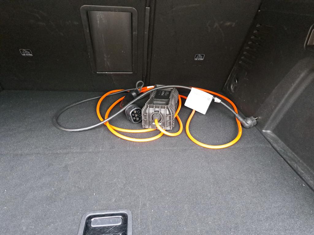 Peugeot 3008 Hybrid4 300 e-EAT8 GT Pack 2021
