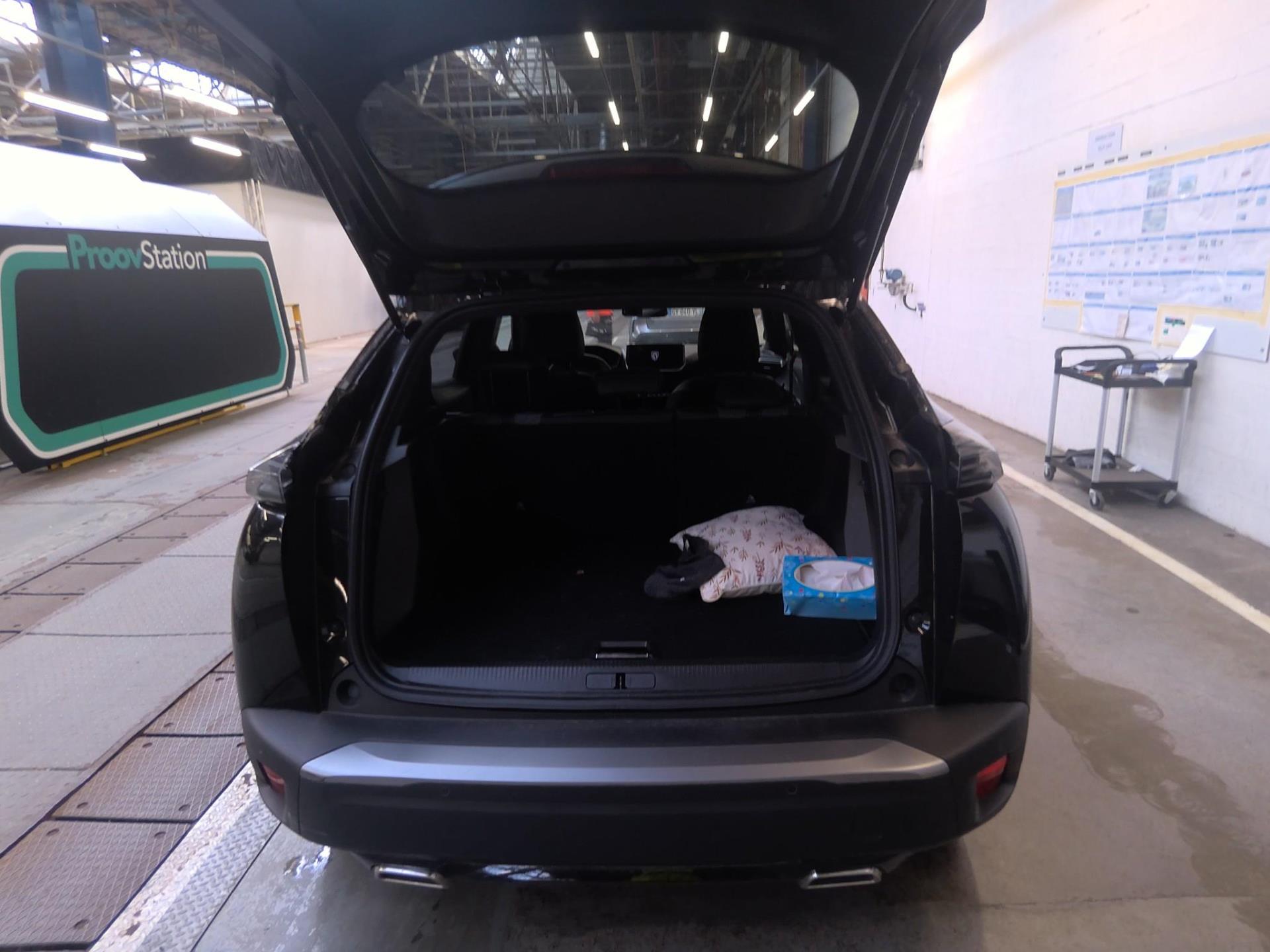 Peugeot 2008 Hybrid 136 e-DCS6 Allure 2024