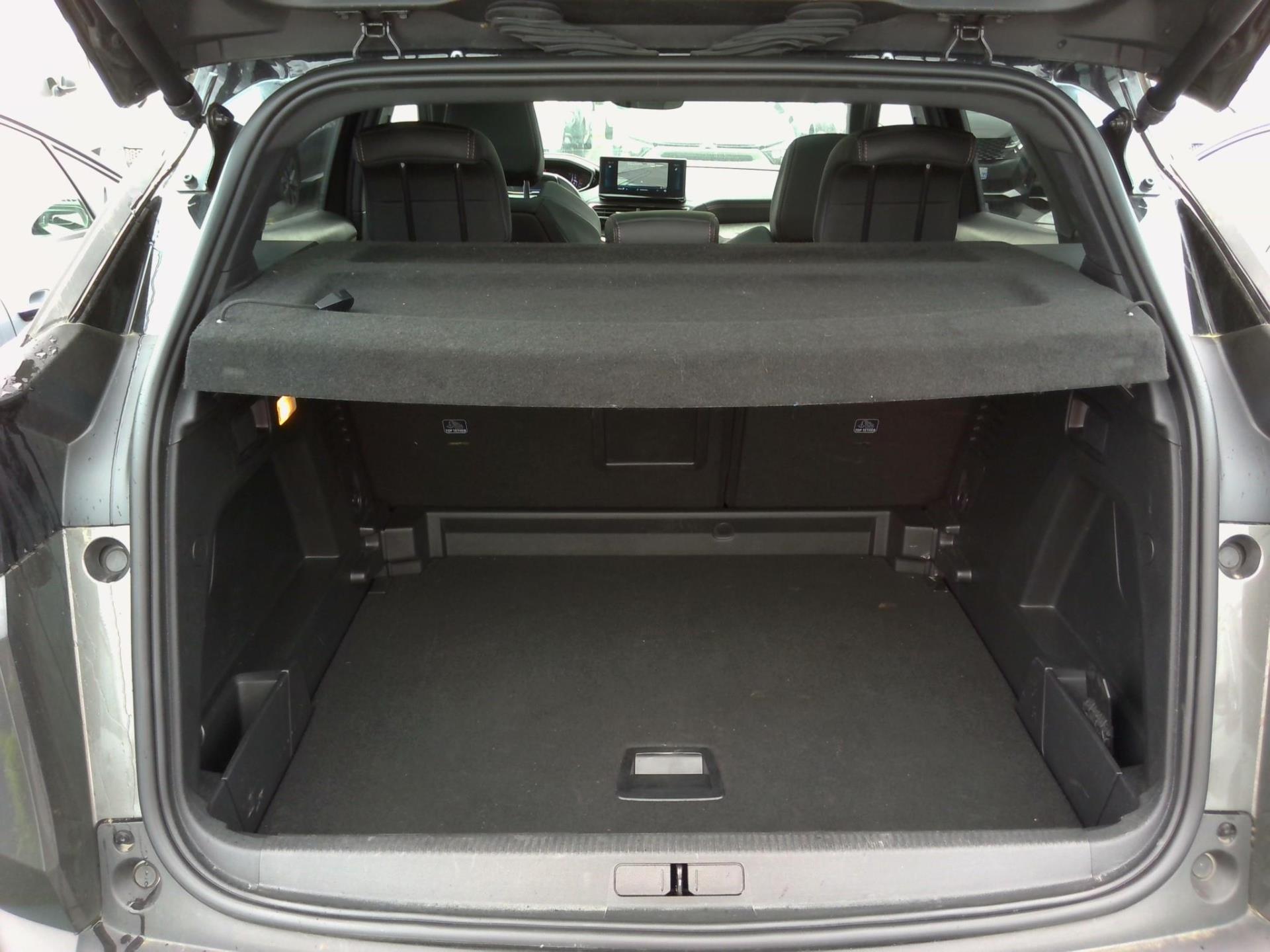 Peugeot 3008 BlueHDi 130ch S&S EAT8 GT 2023