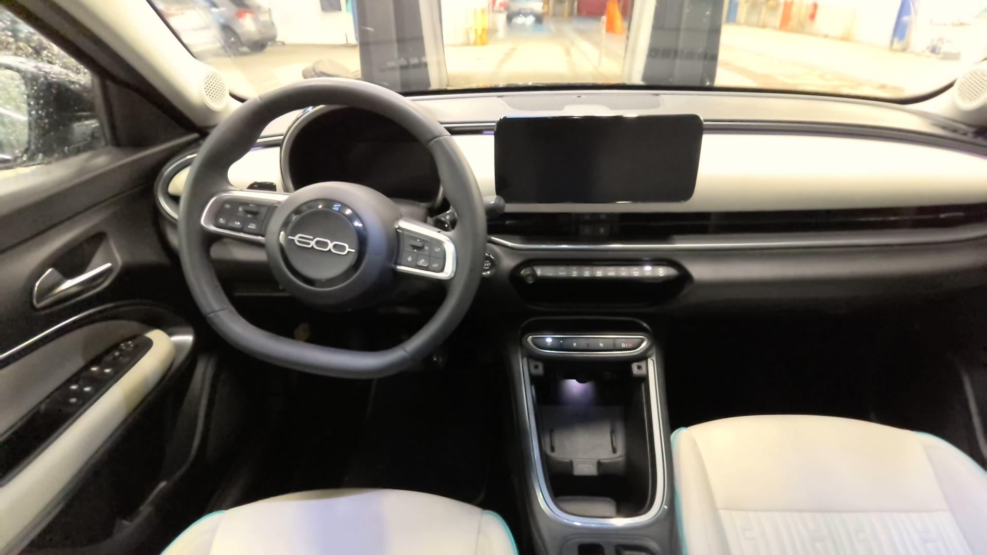 FIAT 600 1.2 Hybrid 100ch DCT6 La Prima 2024