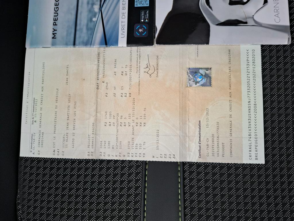 Peugeot 2008 PureTech 130 S&S EAT8 GT 2022