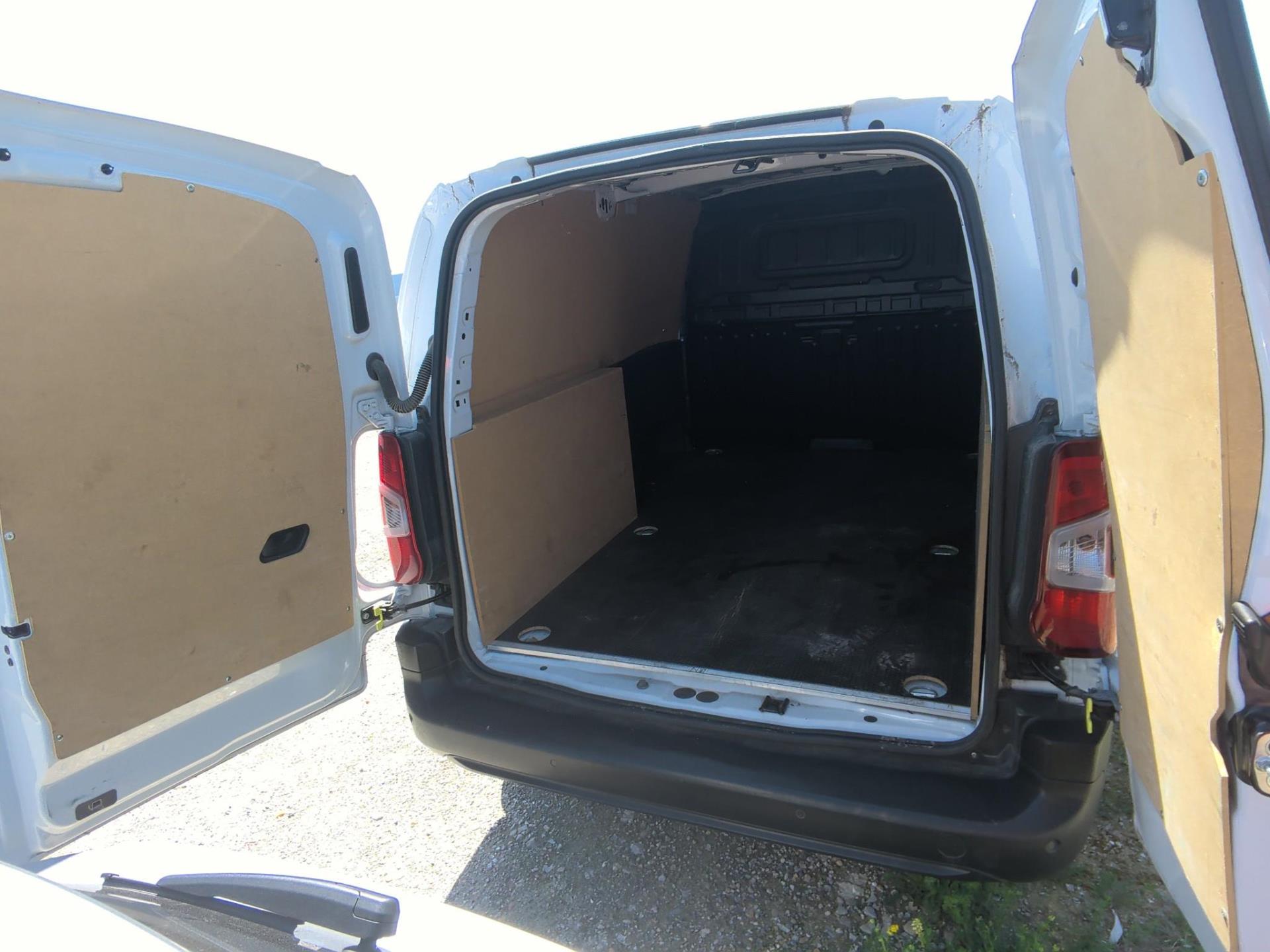 Citroen BERLINGO VAN TAILLE XL 950KG BLUEHDI 100 S&S BVM6  2023