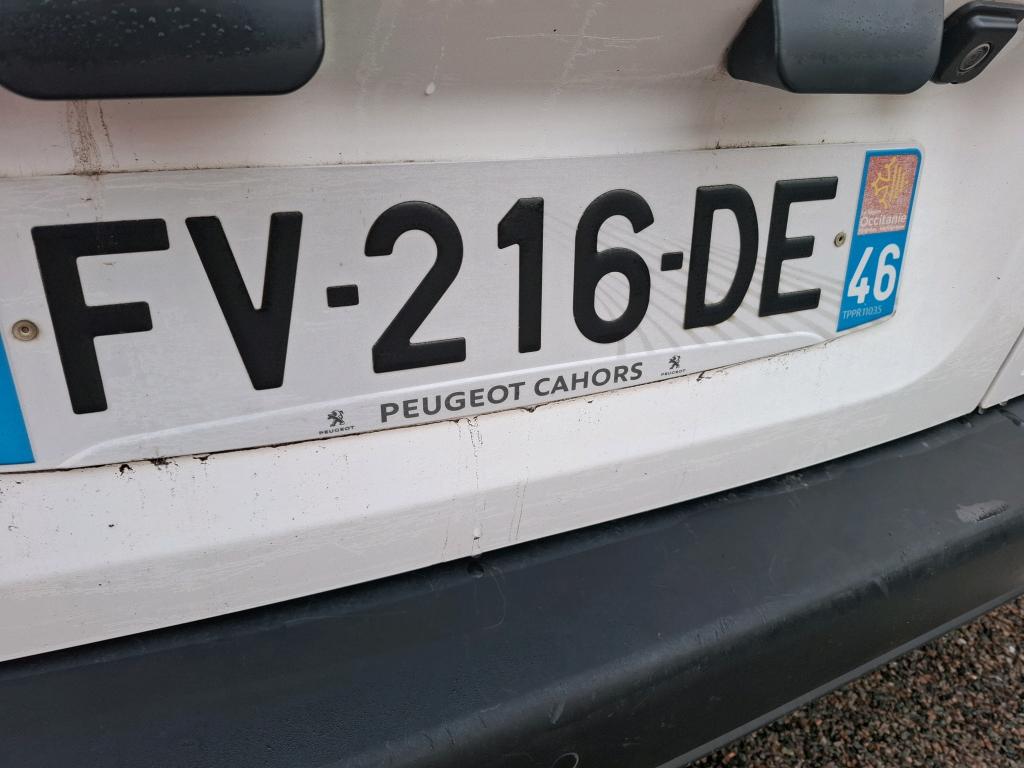 Peugeot PARTNER FOURGON STANDARD 650 KG BLUEHDI 100 S&S BVM5 PREMIUM 2020