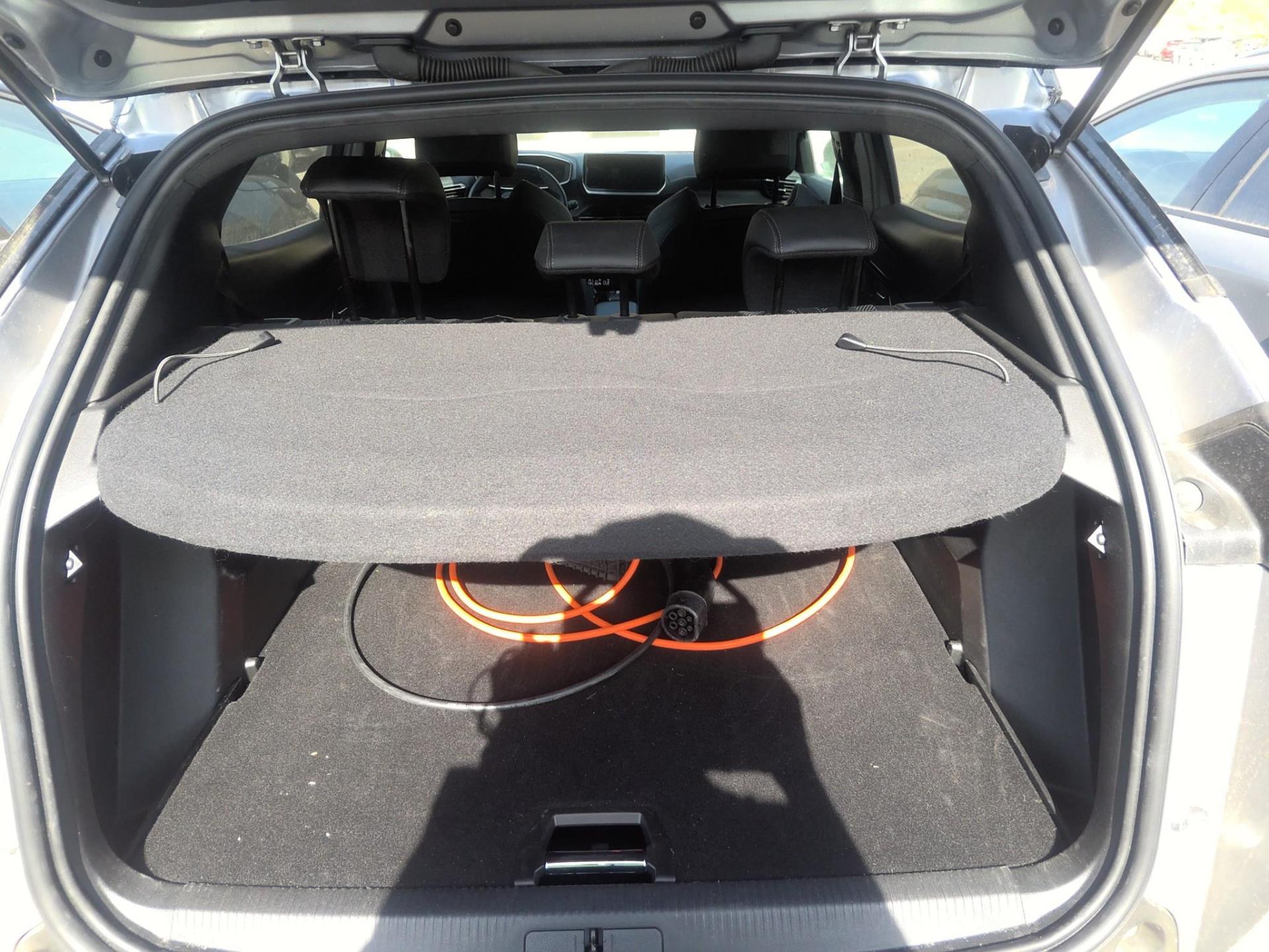 Peugeot 2008 Electrique 156 ch 54 kWh GT 2025
