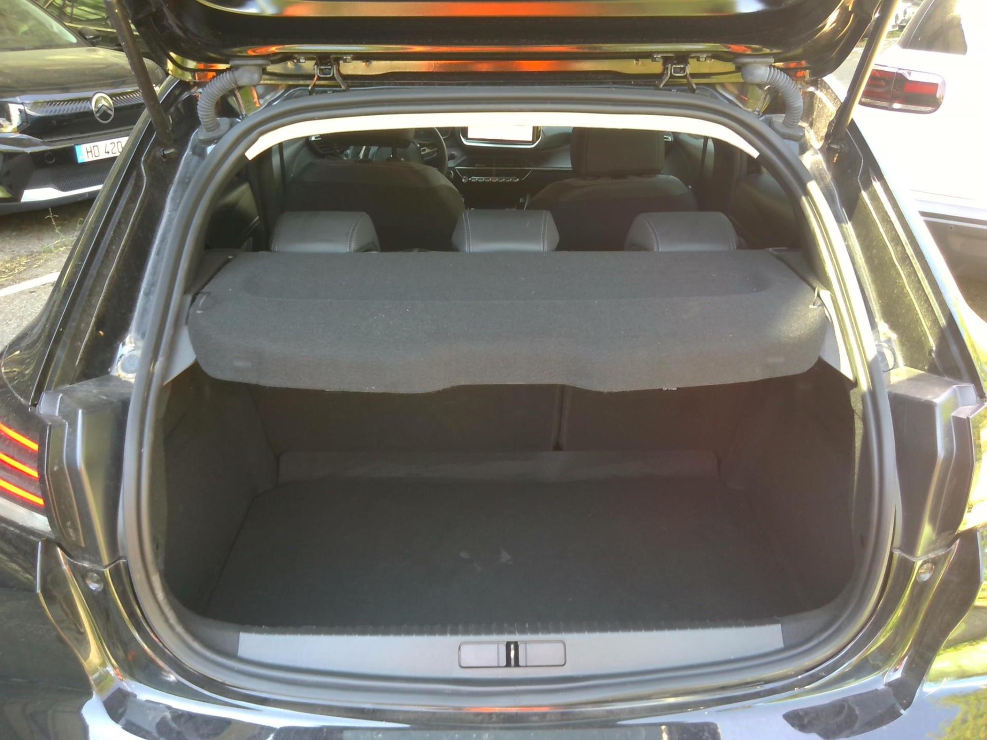 Peugeot 208 Hybrid 110 ch e-DCS6 Allure 2025