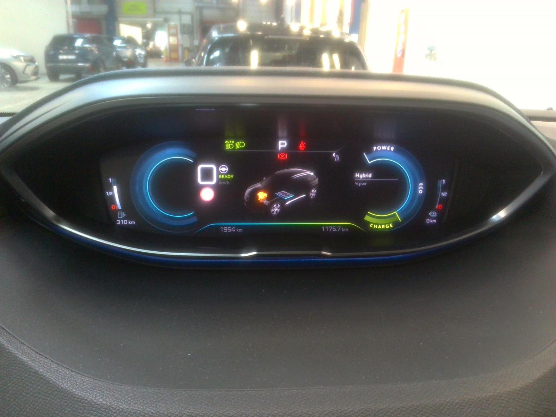 Peugeot 3008 Hybrid 225 e-EAT8 GT 2023