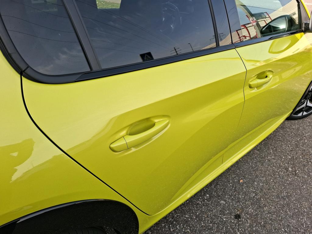 Peugeot 208 Hybrid 100 e-DCS6 GT 2025