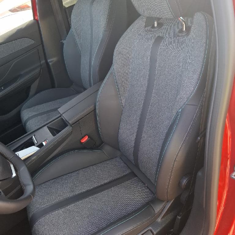 Foto Peugeot 408 14