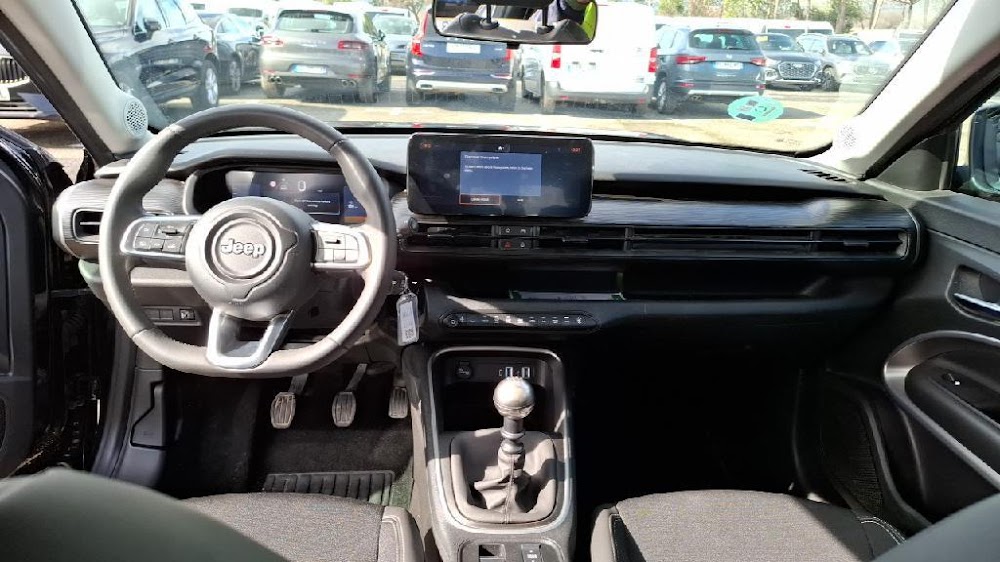 Foto Jeep AVENGER 4