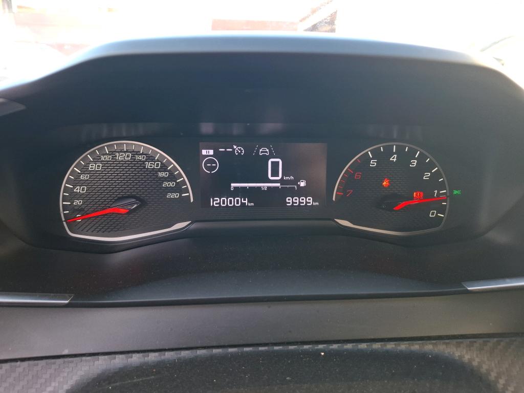 Peugeot 208 BlueHDi 100 S&S BVM6 Active 2021