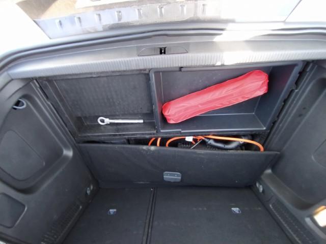 Foto Opel Grandland PHEV 10