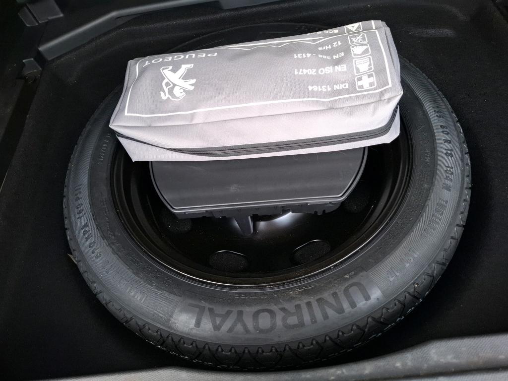 Peugeot 3008 BlueHDi 130ch S&S EAT8 Active Business 2020