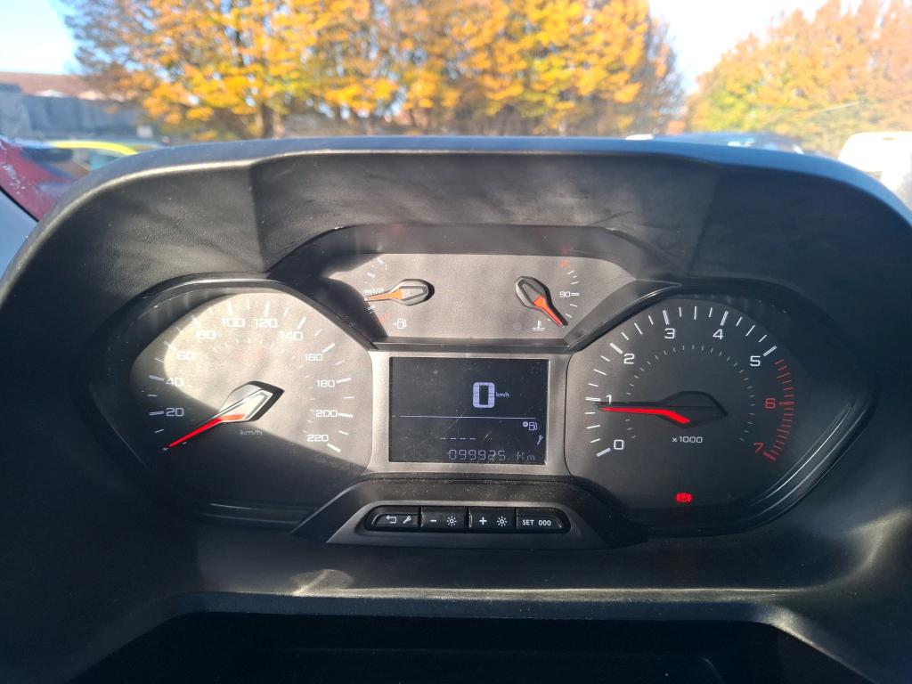 Peugeot PARTNER FOURGON STANDARD 650 KG BLUEHDI 100 S&S BVM5 PREMIUM 2020