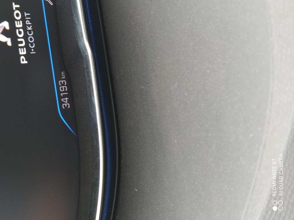 Foto Peugeot 3008 Hybrid 3