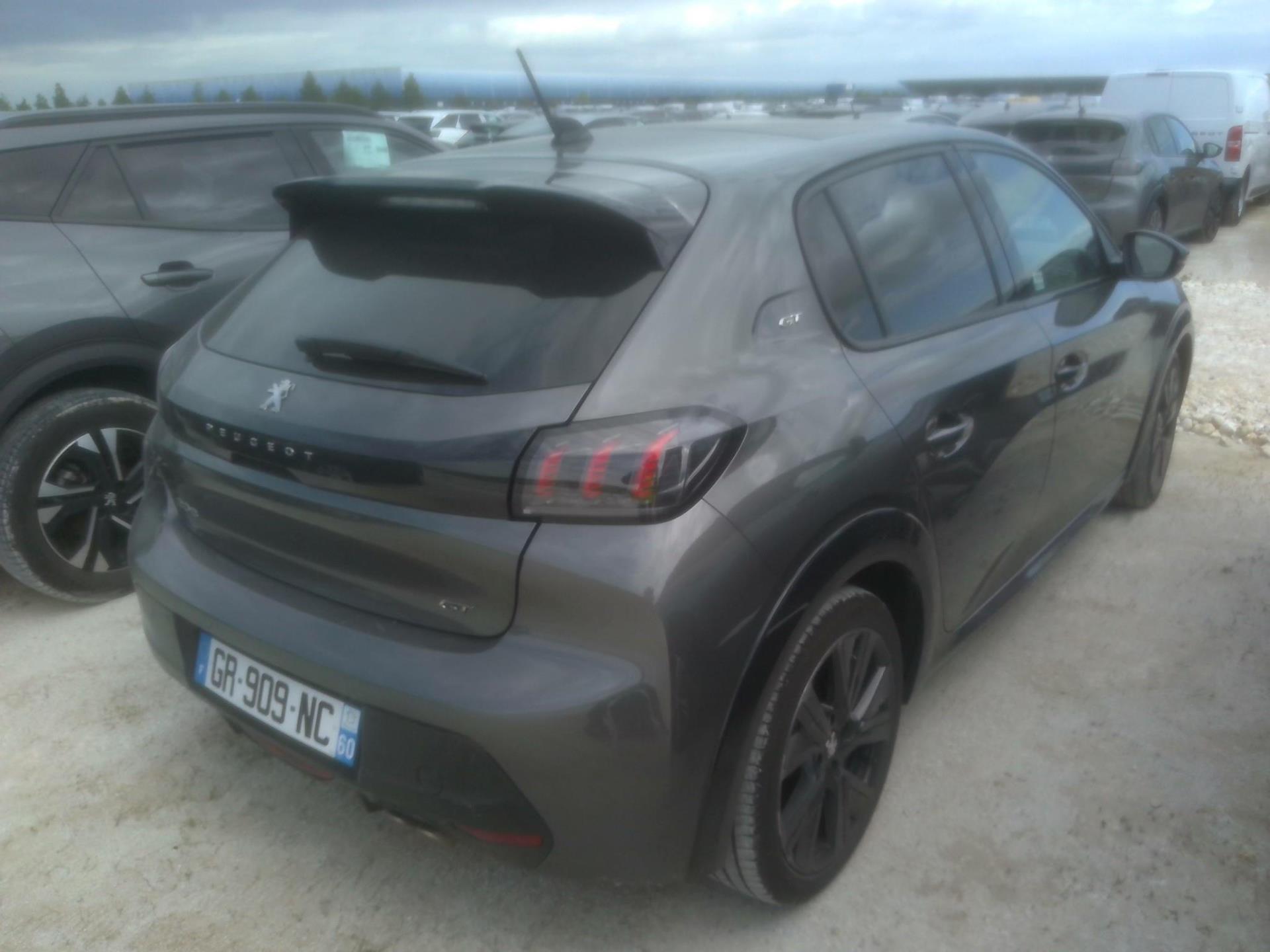 Peugeot 208 PureTech 130 S&S EAT8 GT 2023