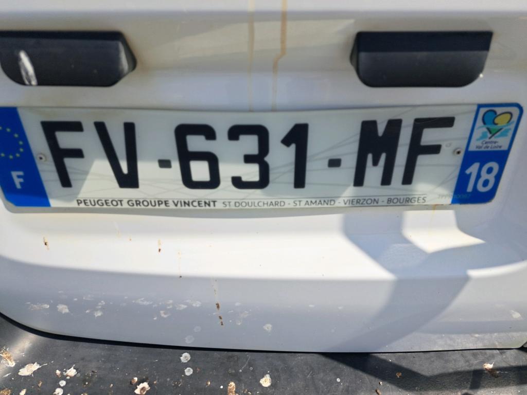Peugeot EXPERT FGN TOLE STANDARD 1.5 BLUEHDI 120 S&S BVM6 PREMIUM 2020