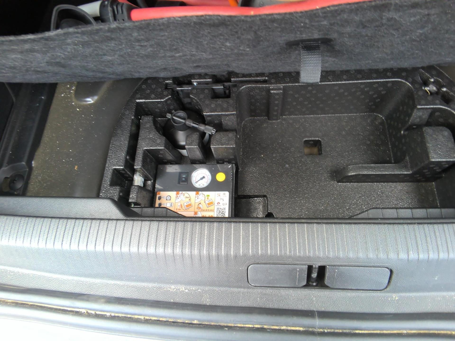 Peugeot 2008 Electrique 136 ch GT 2022