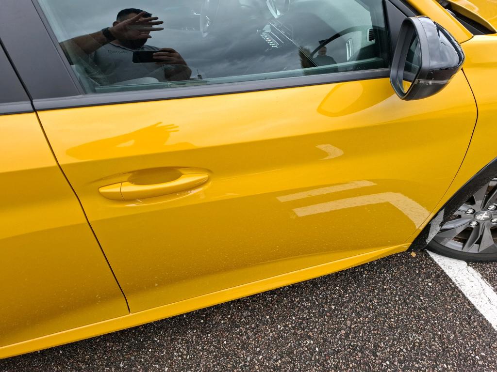 Peugeot 208 Electrique 50 kWh 136ch Style 2023