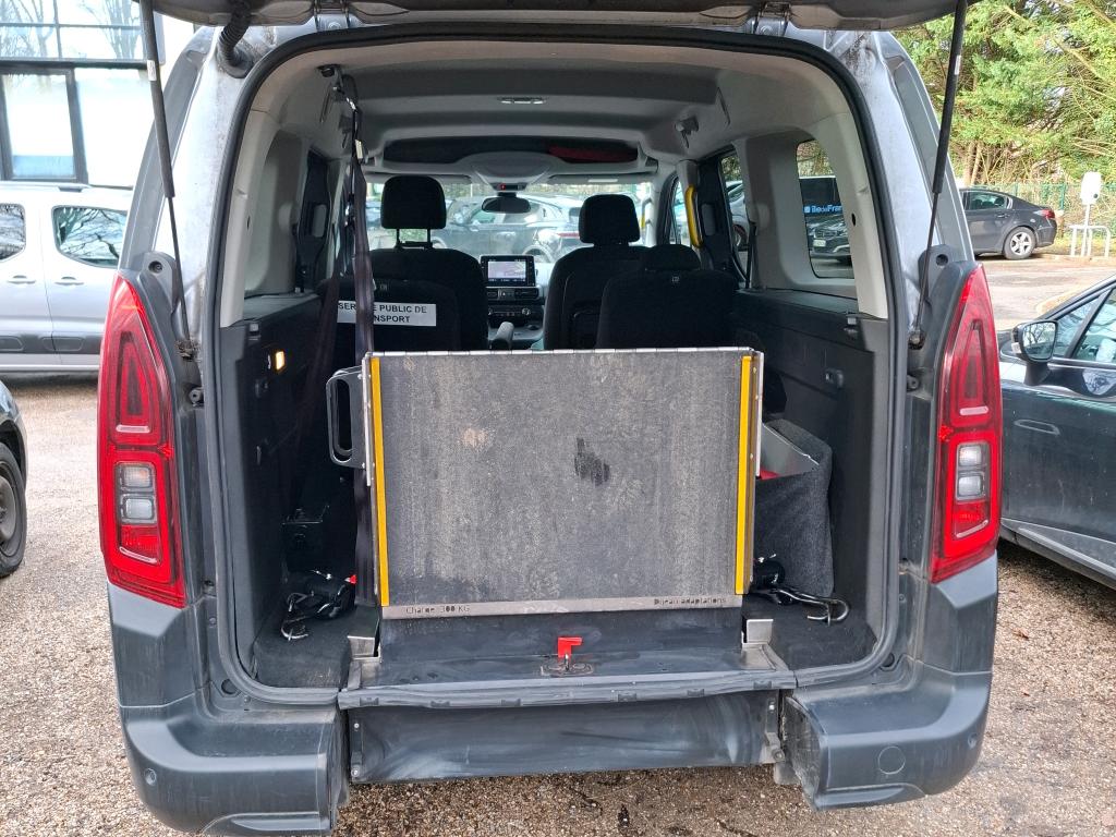 Citroen Berlingo Taille XL 7pl PureTech 130 S&S EAT8 Feel Pack 2022