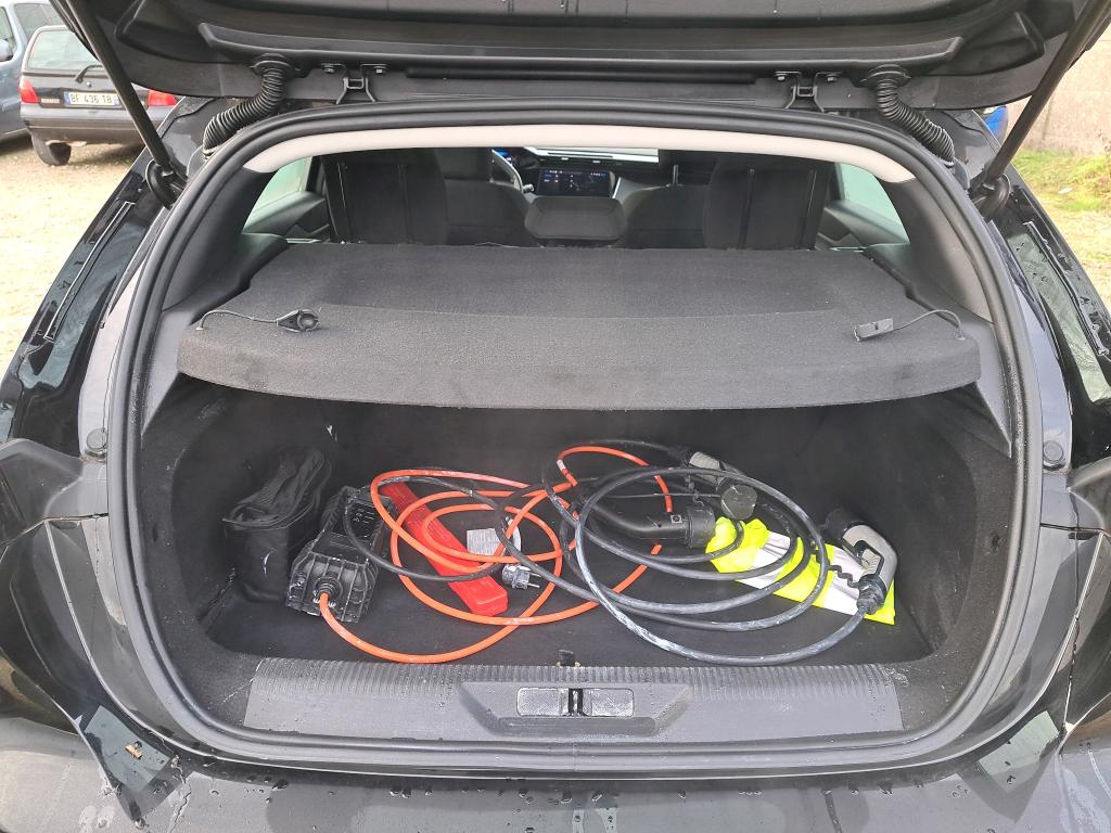 Peugeot 308 PHEV 180 e-EAT8 Active Pack 2023