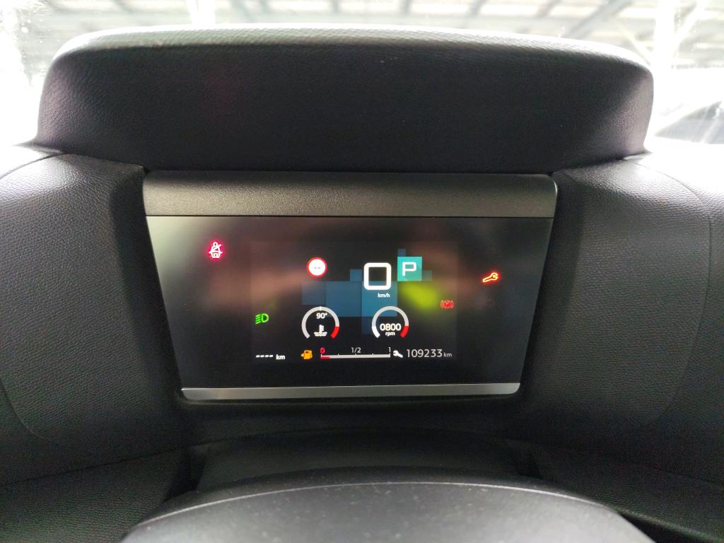 Citroen C4 SOCIETE BLUEHDI 130 S&S EAT8 FEEL NAV BUSINESS R 2022