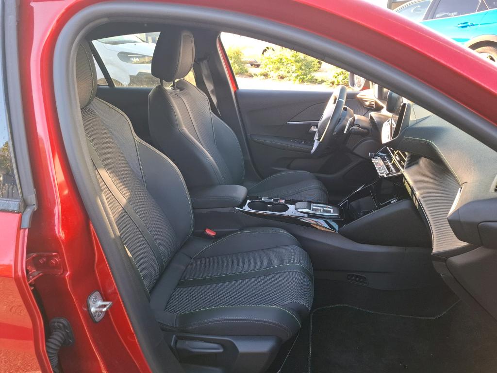 Peugeot 208 Hybrid 145 ch e-DCS6 GT 2025