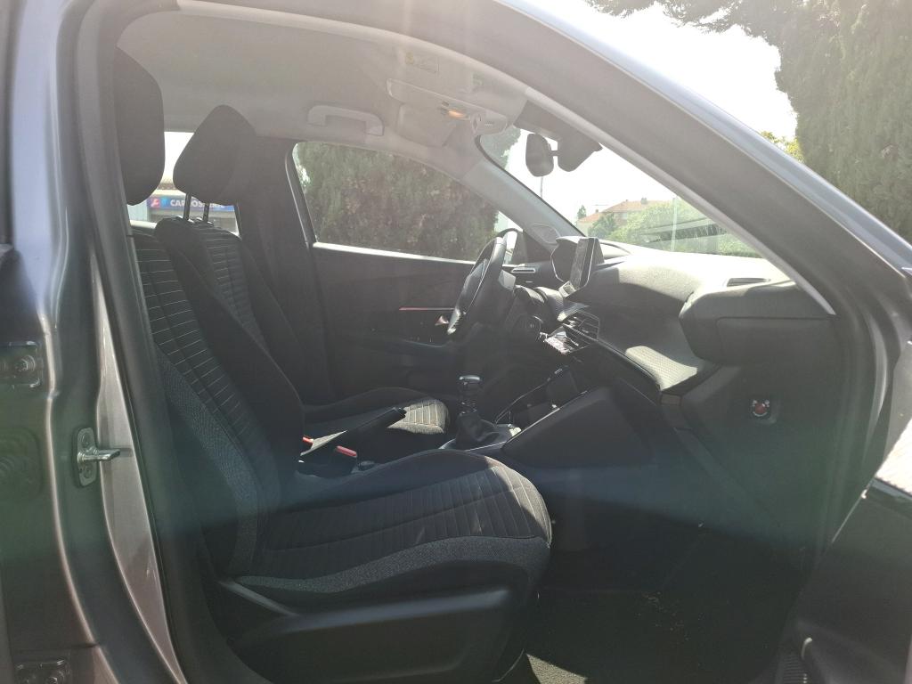 Peugeot 2008 PureTech 130 S&S BVM6 Active Pack 2022
