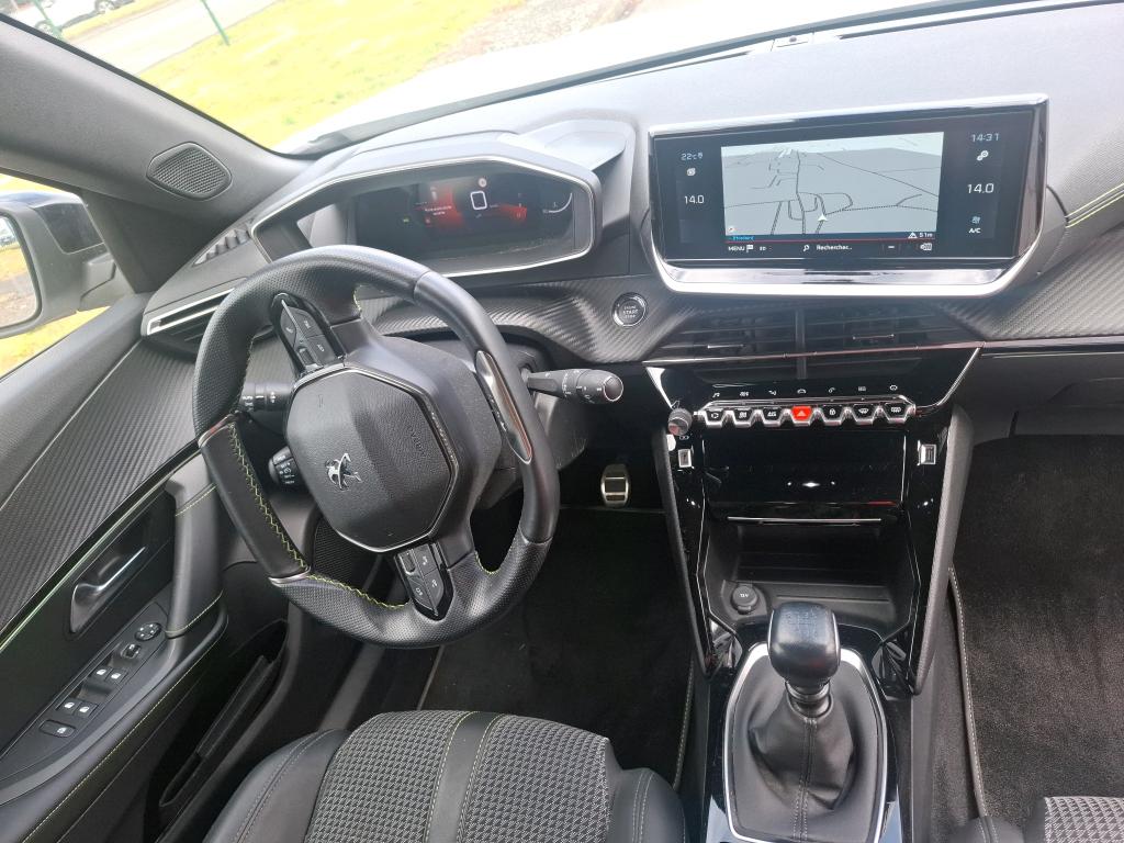 Peugeot 2008 PureTech 130 S&S BVM6 GT 2023