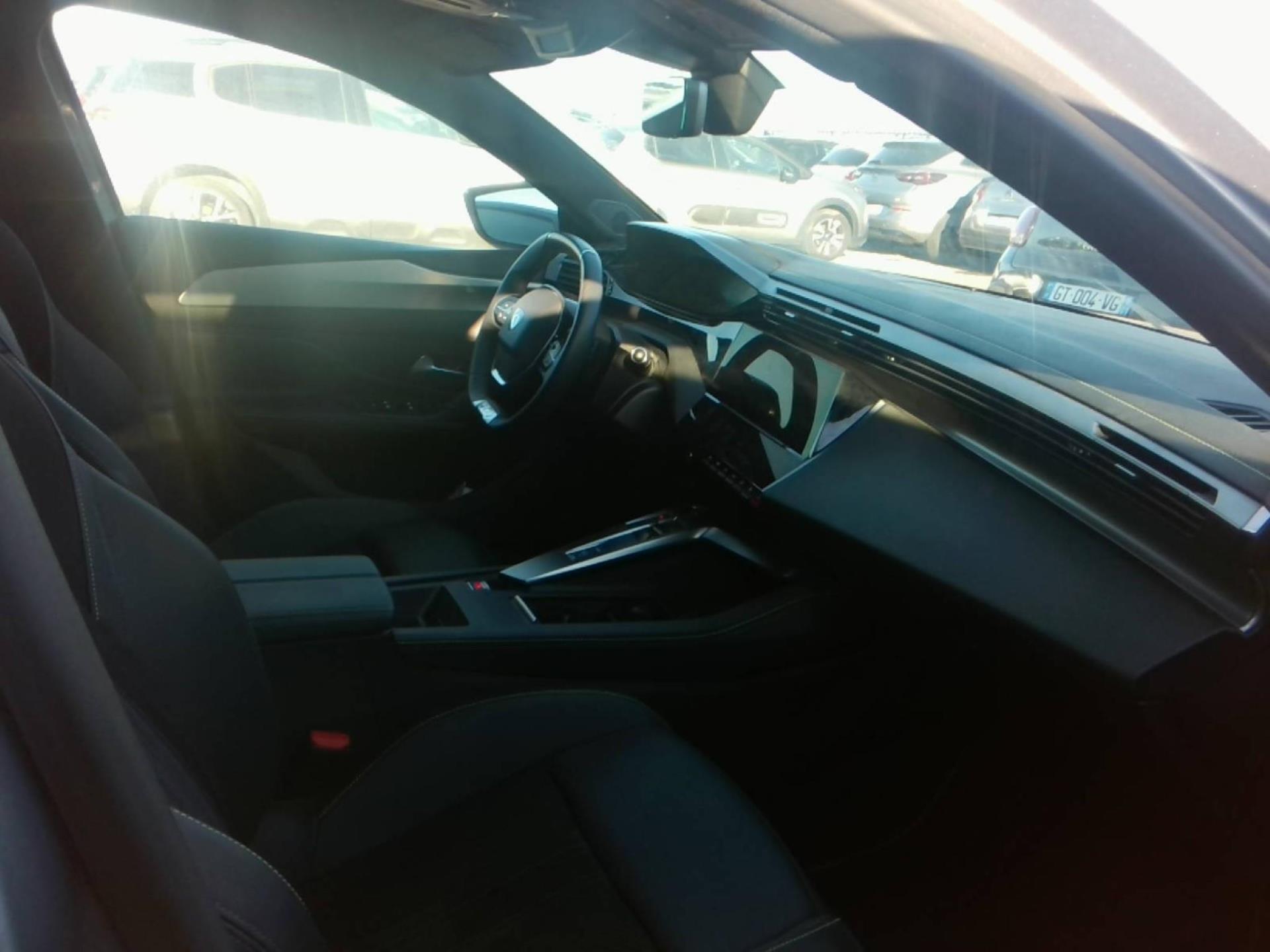 Peugeot 308 PHEV 225 e-EAT8 GT 2023